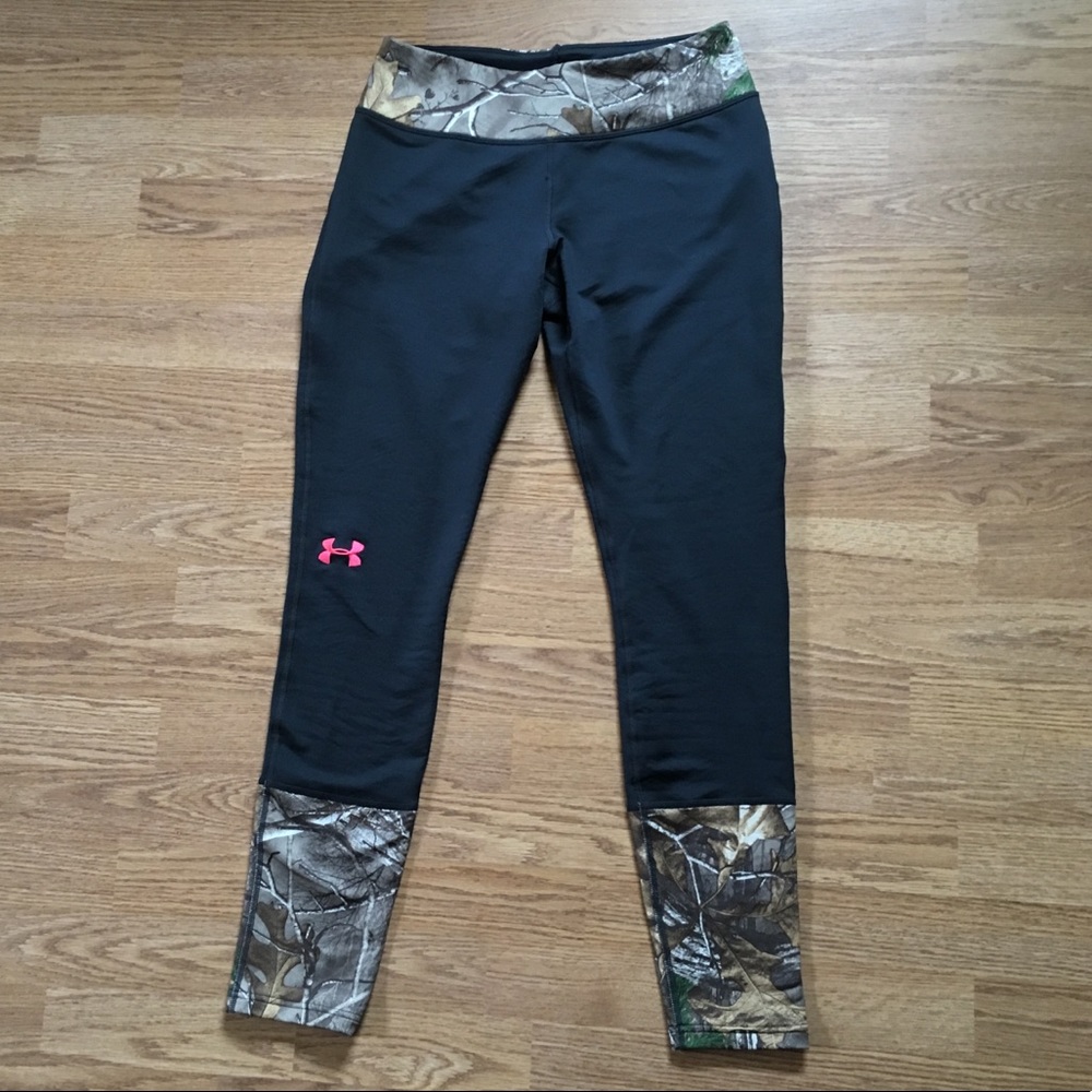 Under Armour cold gear workout leggings size small